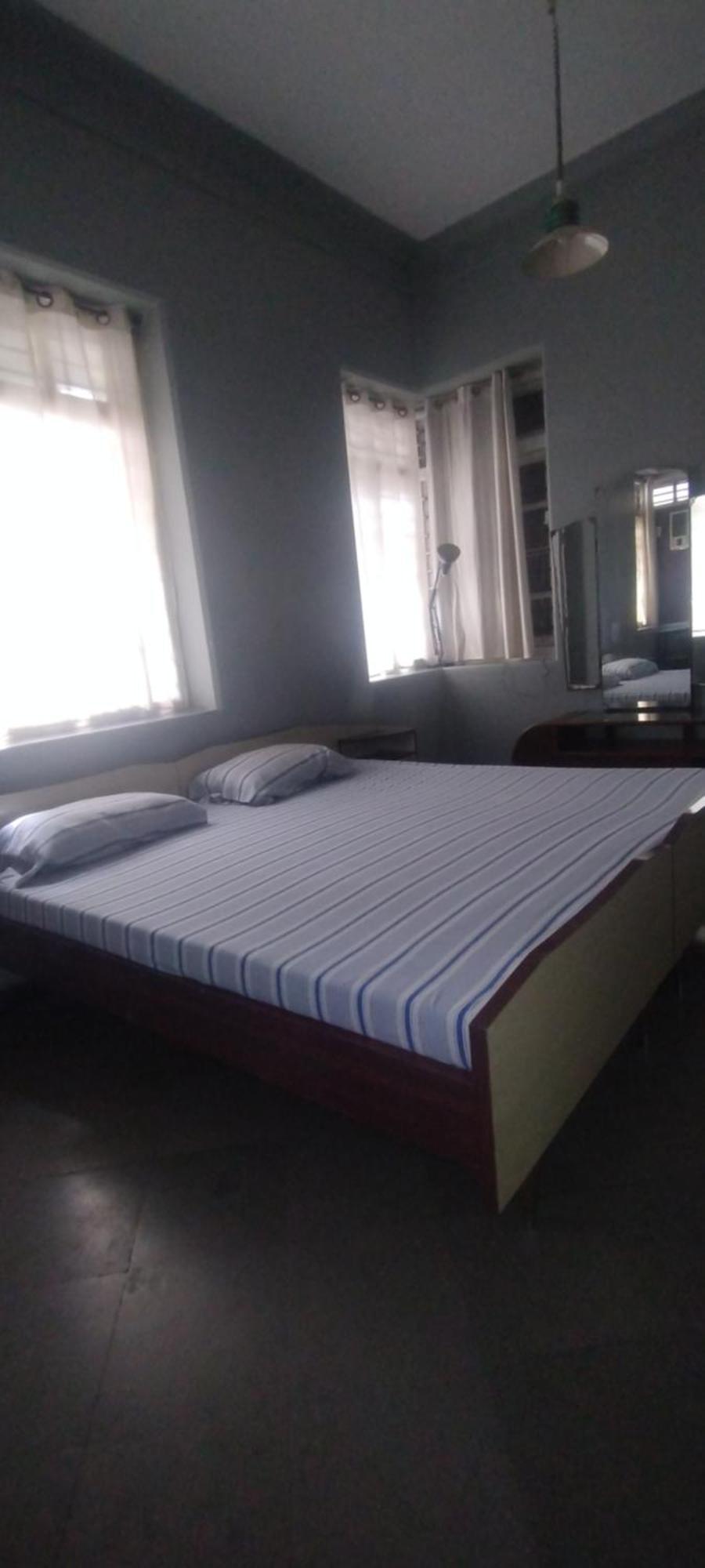 Madhav Bhavan Guest House Pune Eksteriør bilde