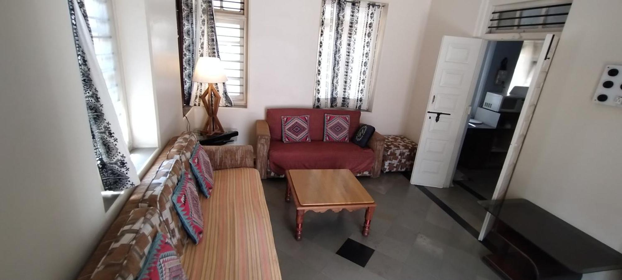 Madhav Bhavan Guest House Pune Eksteriør bilde